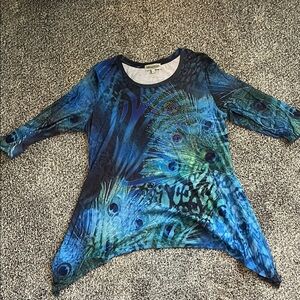 Closet Full Blue and Green Tunic Top Bling